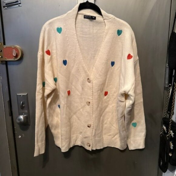 Retro V-Neck embroidered heart sweater cardigan - Picture 2 of 16